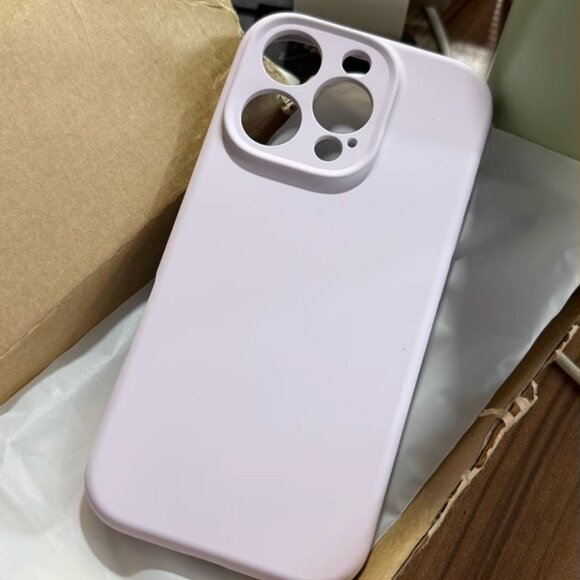 Cream iPhone16 Case - Picture 1 of 2